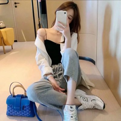呢个校园选乜鬼