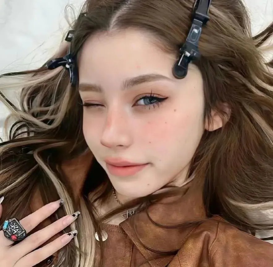 龙行龘龘